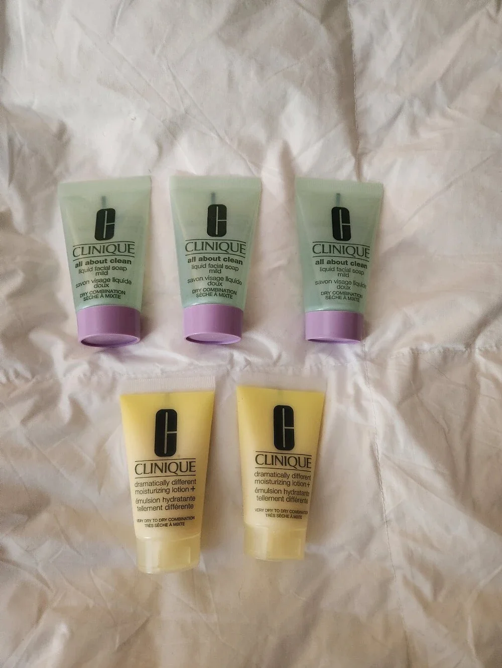 Clinique 5 Piece Travel Size Face Wash & Face Moisturizer Bundle